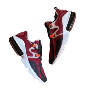 Nike / Air Max Infinity Sneakers